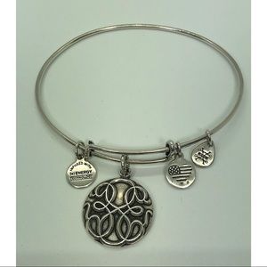 ❤️Alex and Ani bracelet